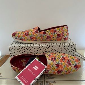 Tom’s Ditzy Floral Print Alpargata